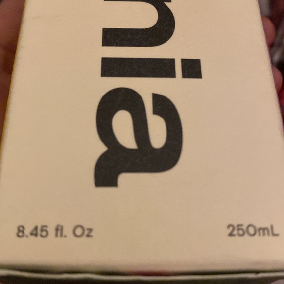 Ceremonia new full size sealed
Yucca & Witch Hazel Deep Hydrating Shampoo - Picture 4 of 4